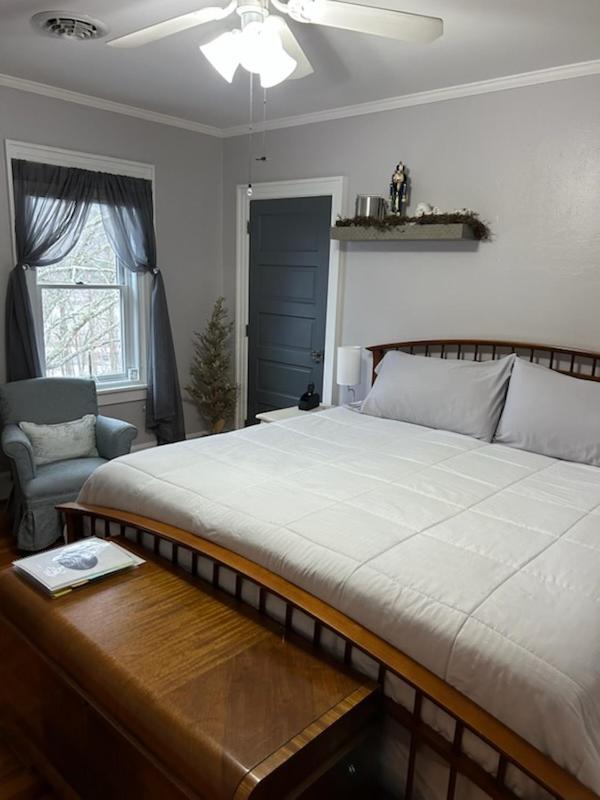37 Oak Ridge House Bed & Breakfast Wellsboro Ngoại thất bức ảnh