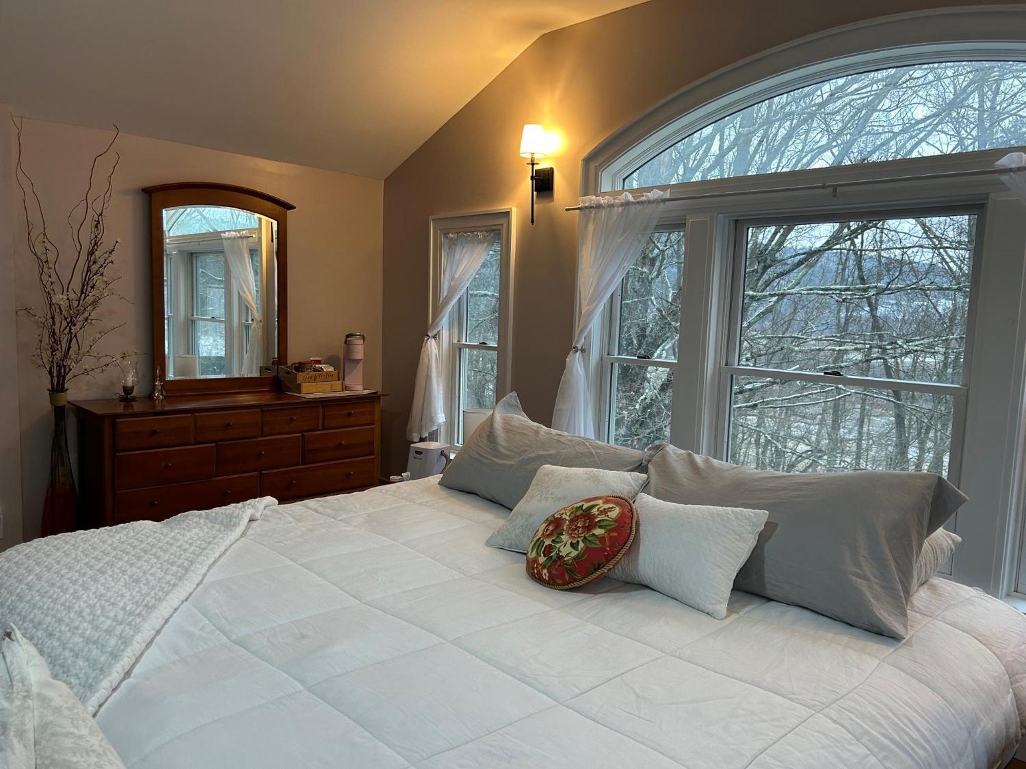 37 Oak Ridge House Bed & Breakfast Wellsboro Ngoại thất bức ảnh